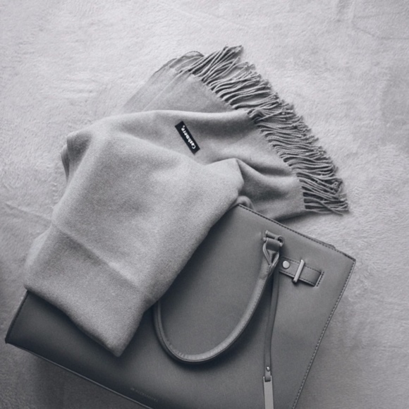 TSH Accessories - "Cleopatra" (Grey)